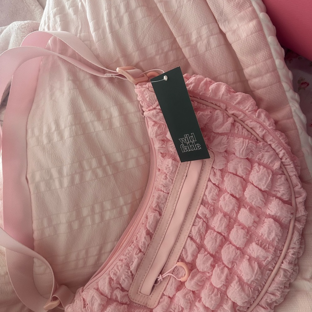 Wild Fable Blush Quilted Shoulder Bag - Picture 2 of 3